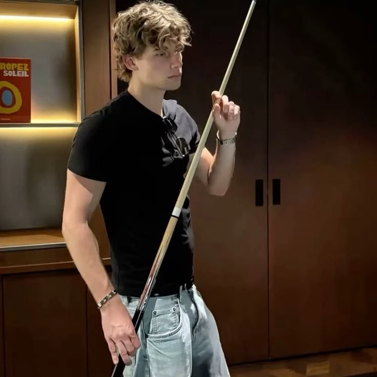 Maxim Donovan thumbnail