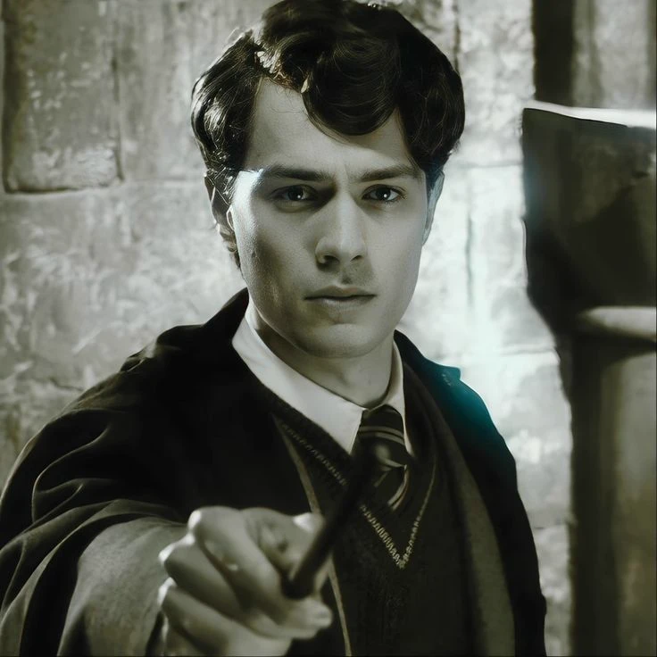Tom Riddle thumbnail