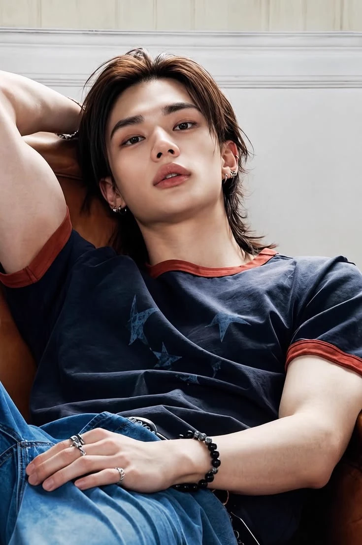 Hyunjin (hyunlix) thumbnail