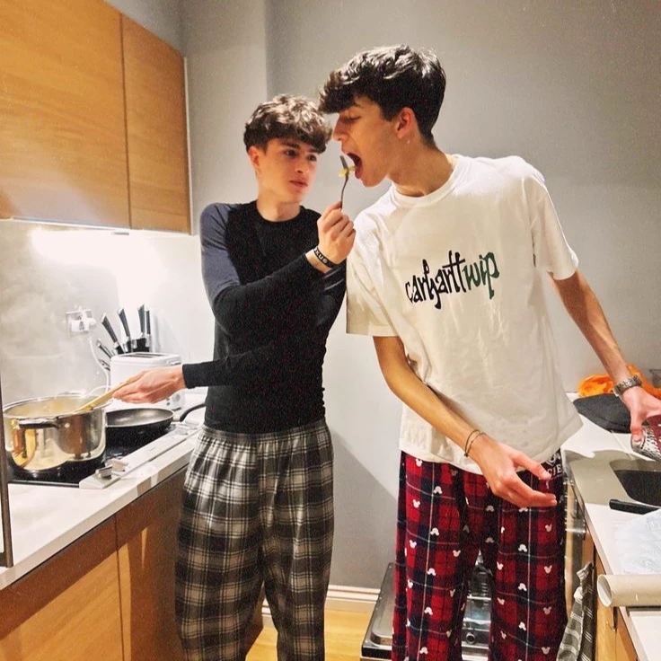 Gay dads thumbnail