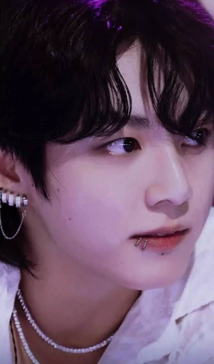 Jeon Jungkook thumbnail