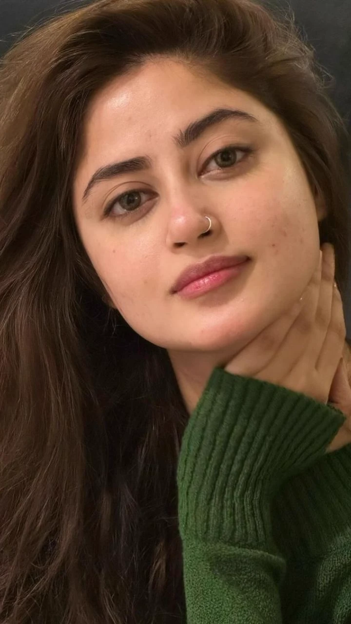 Sajal Aly thumbnail