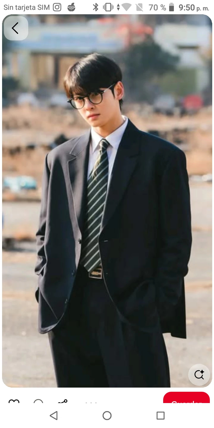 Lee suho thumbnail