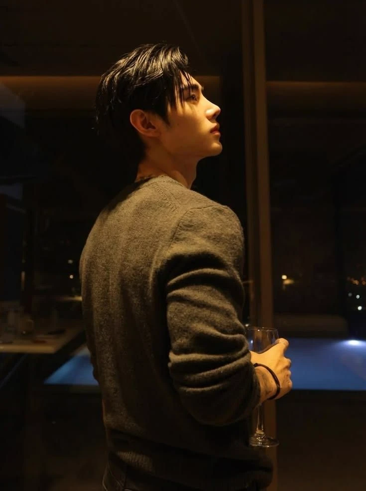 Sunghoon thumbnail