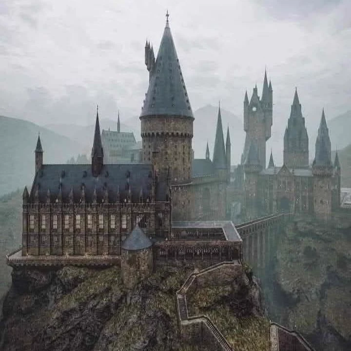 Hogwarts School of Witchcraft and Wizardry thumbnail