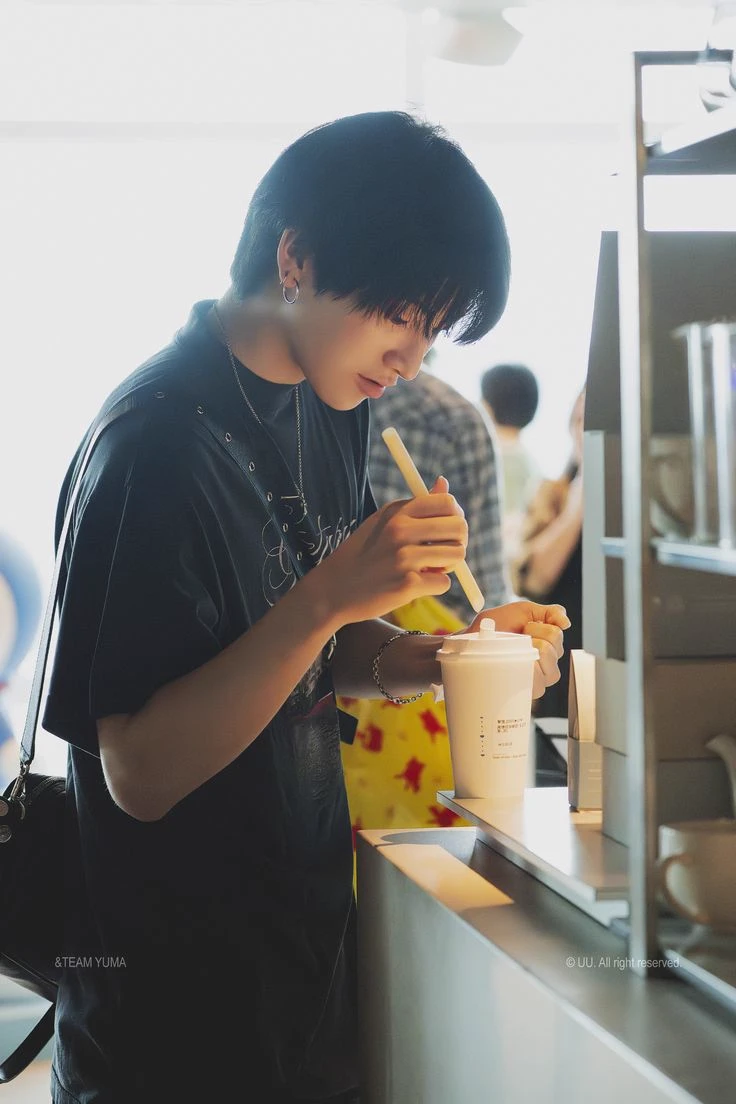 Yuma Nakakita thumbnail