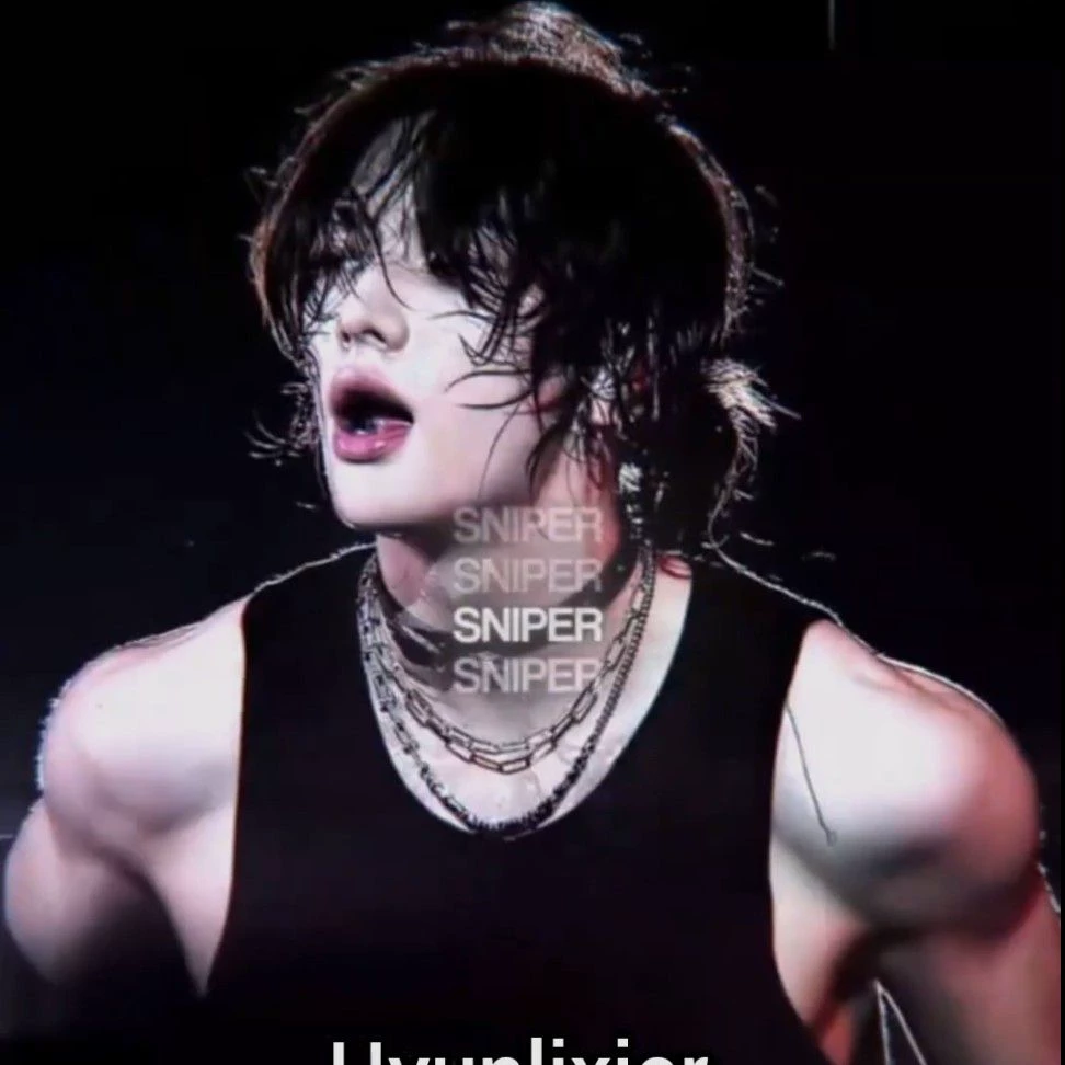 Hwang Hyunjin thumbnail