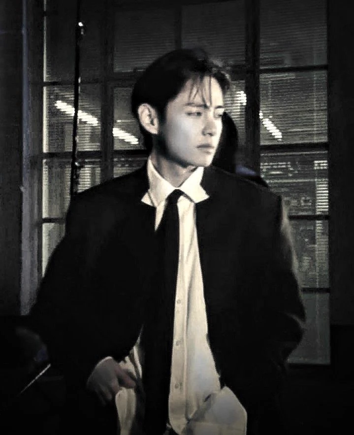 Taehyung stranger? thumbnail