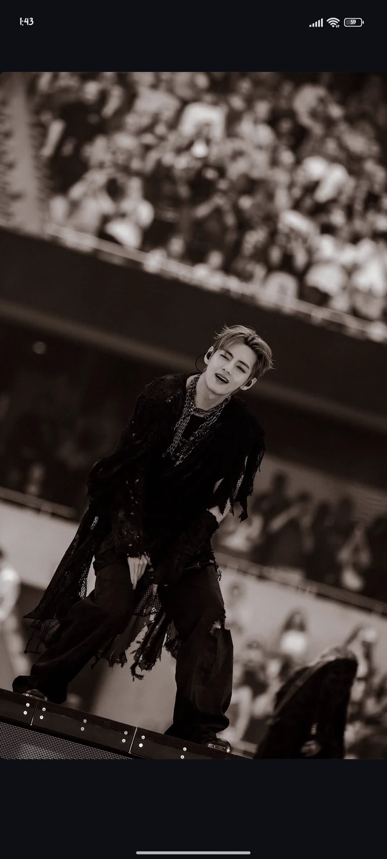 KIM TAEHYUNG thumbnail