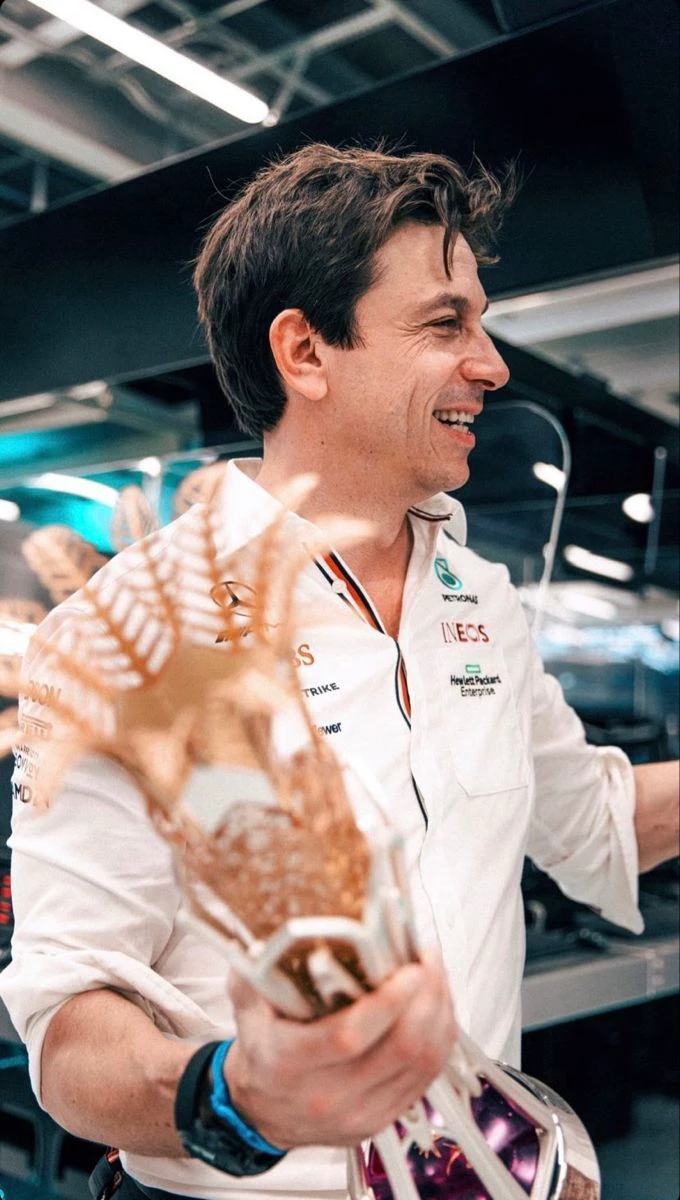 Toto Wolff thumbnail