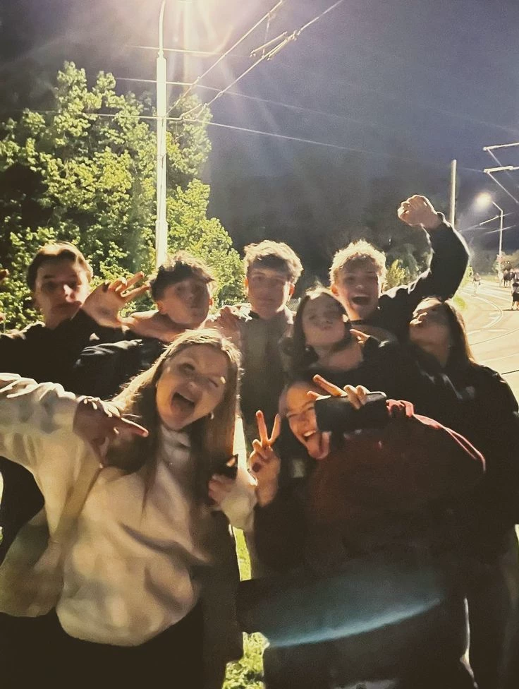 Friends thumbnail