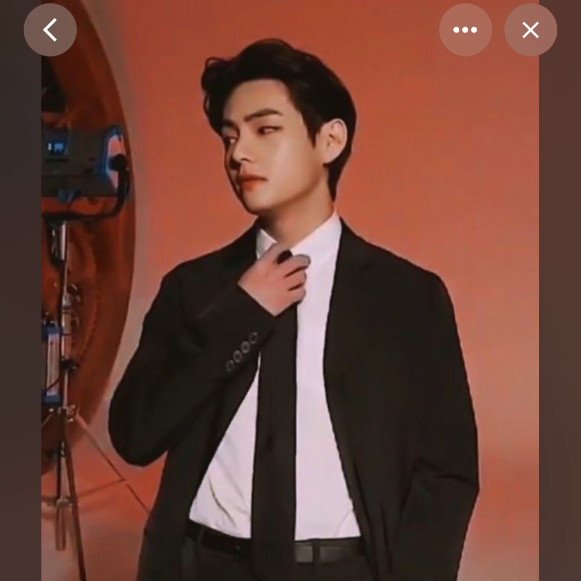 kim taehyung  thumbnail