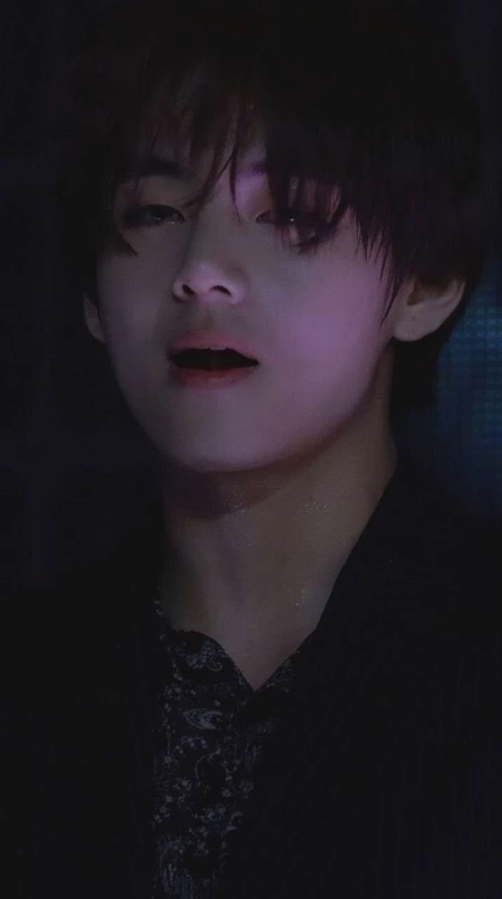 Kim Taehyung thumbnail