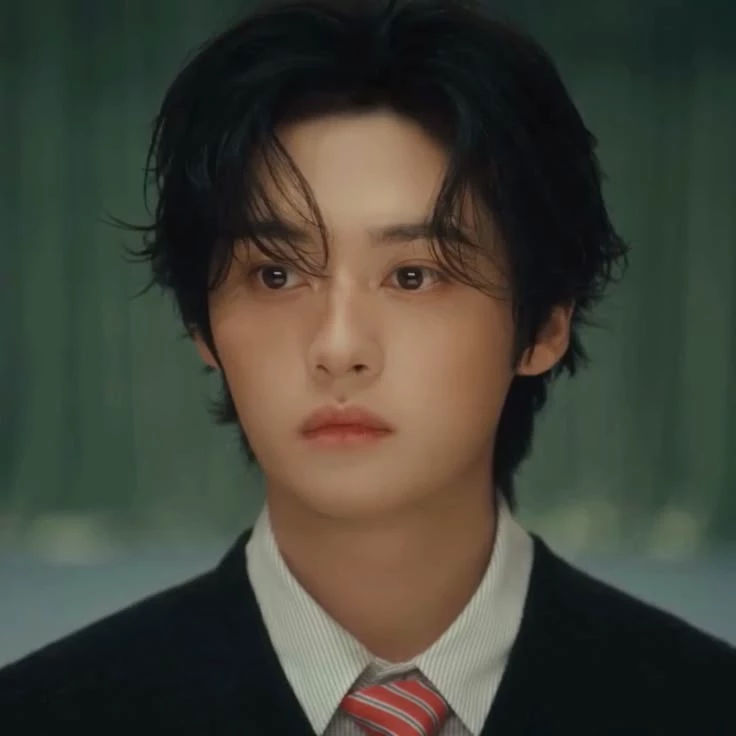 lee know thumbnail