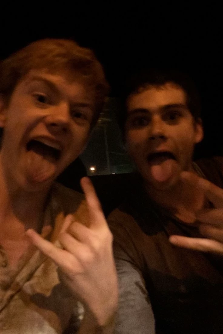 The Maze Runner High-School AU thumbnail
