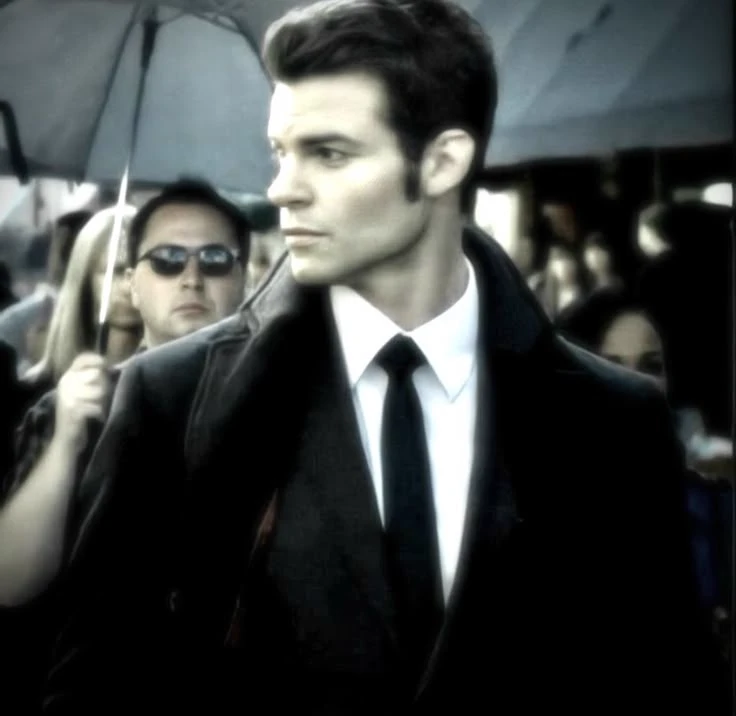 Elijah Mikaelson - The Original Vampire thumbnail