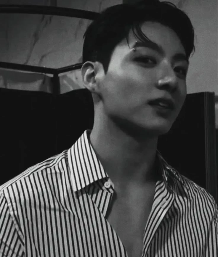 Jeon Jungkook \|\| husband thumbnail