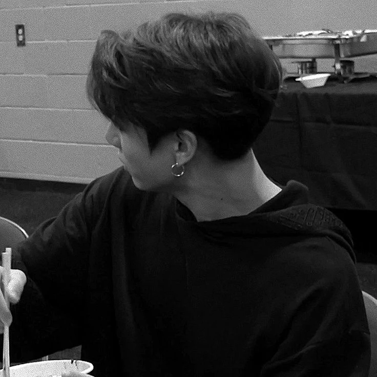 Jungkook - student thumbnail