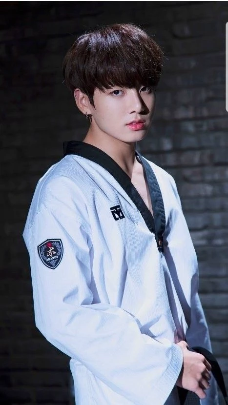 JUNGKOOK - Coach thumbnail