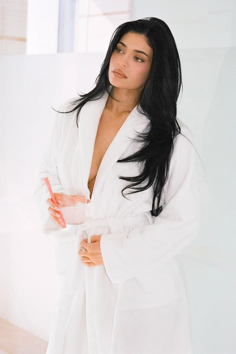 Kylie jenner 01 thumbnail