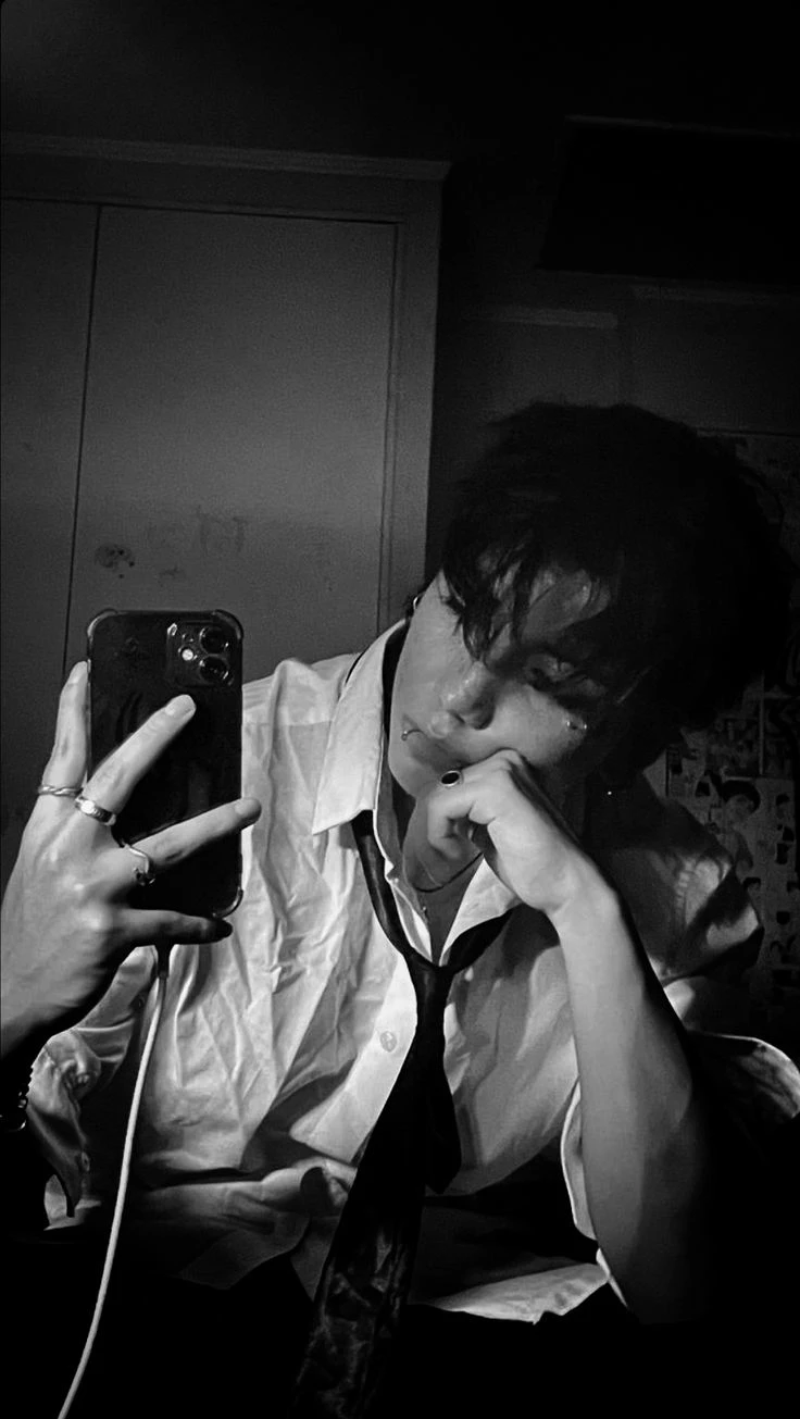 alex thumbnail