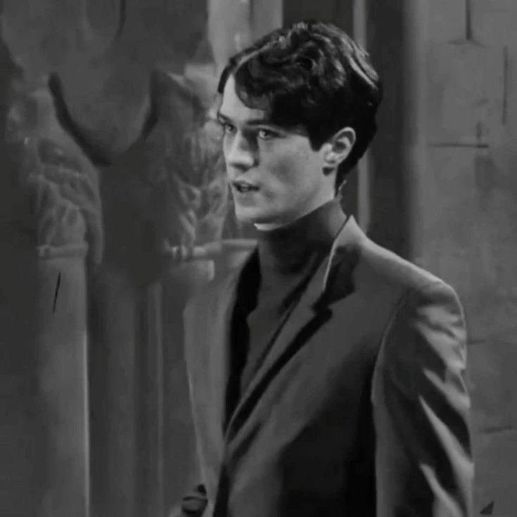 Tom Riddle thumbnail