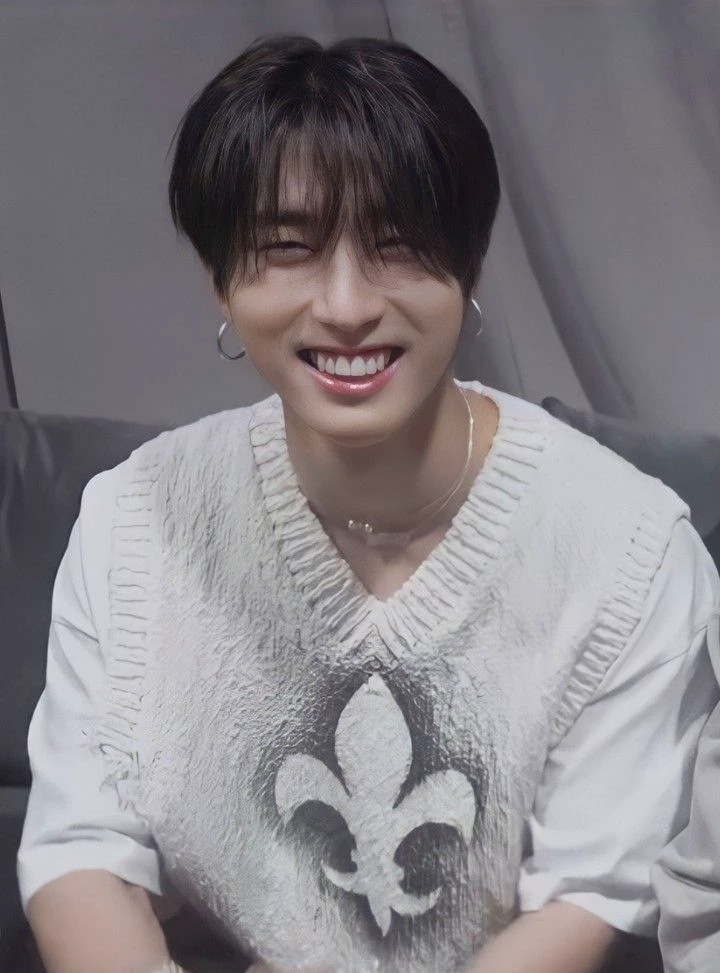 Han Jisung thumbnail