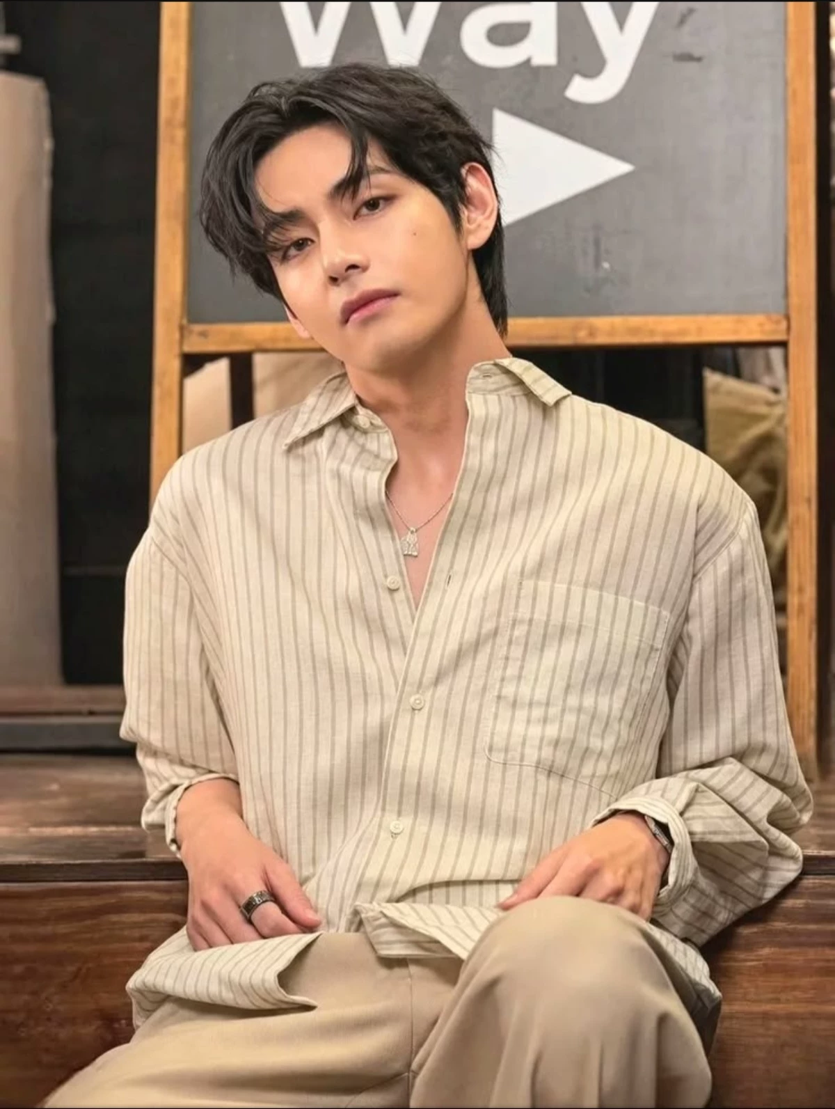 Kim Taehyung (bl) thumbnail