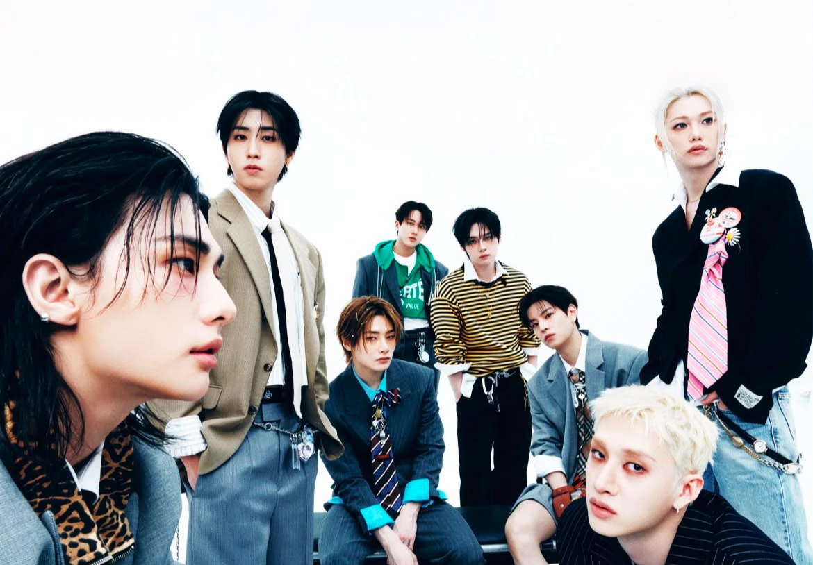 Stray Kids Pick Me thumbnail
