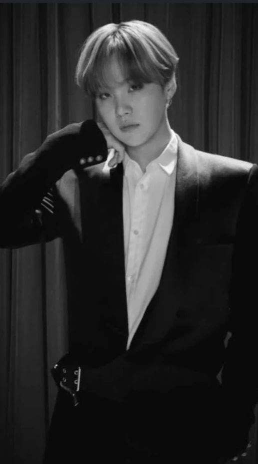 min yoongi  thumbnail