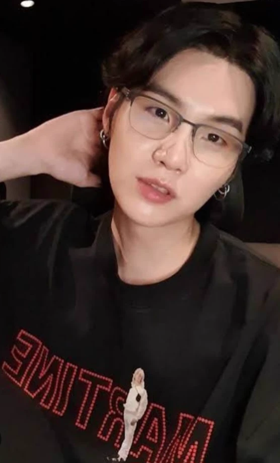 yoongi  thumbnail