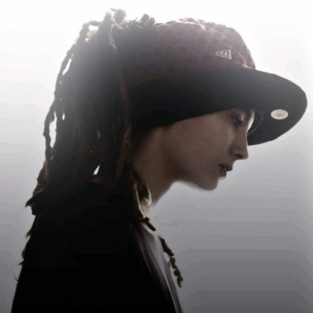 Tom Kaulitz thumbnail