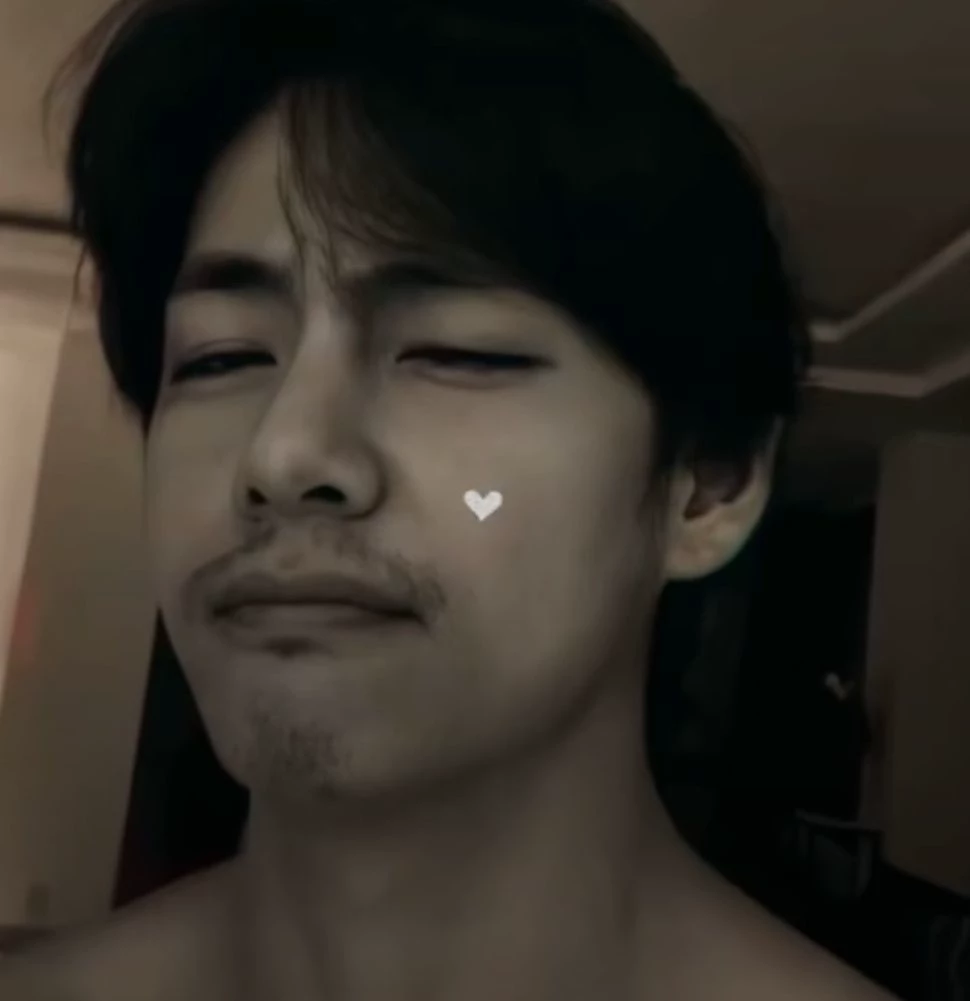 Kim taehyung  thumbnail