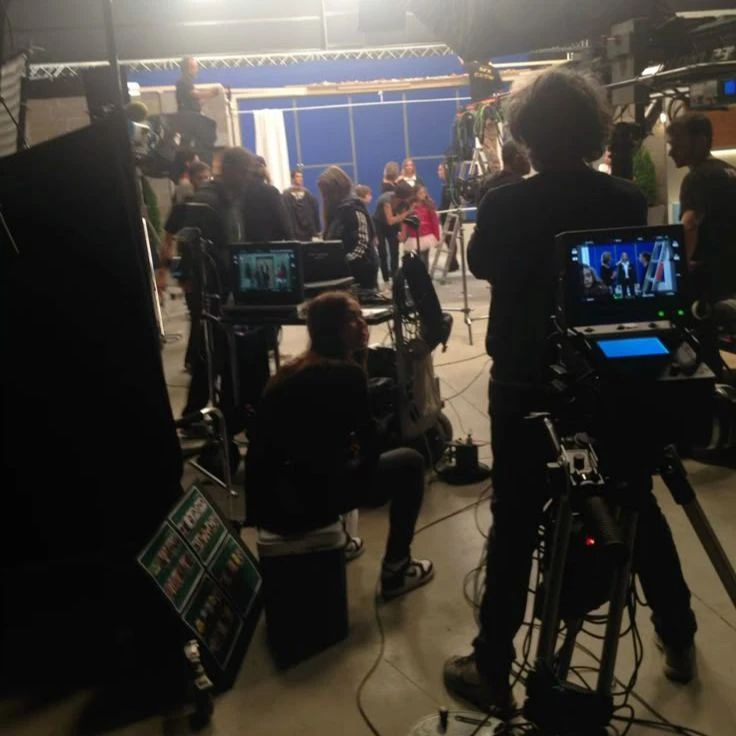 Movie set thumbnail