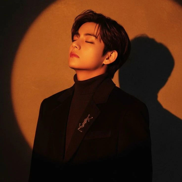 kim taehyung thumbnail