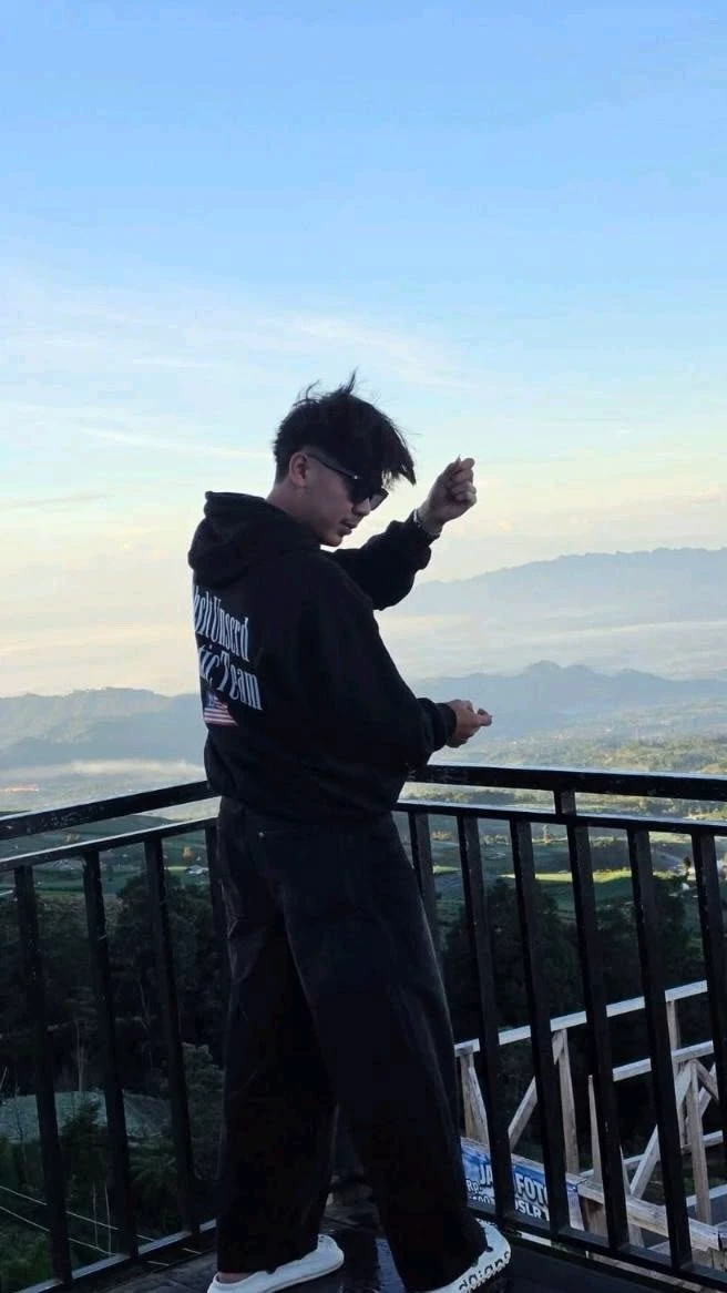 boy thumbnail