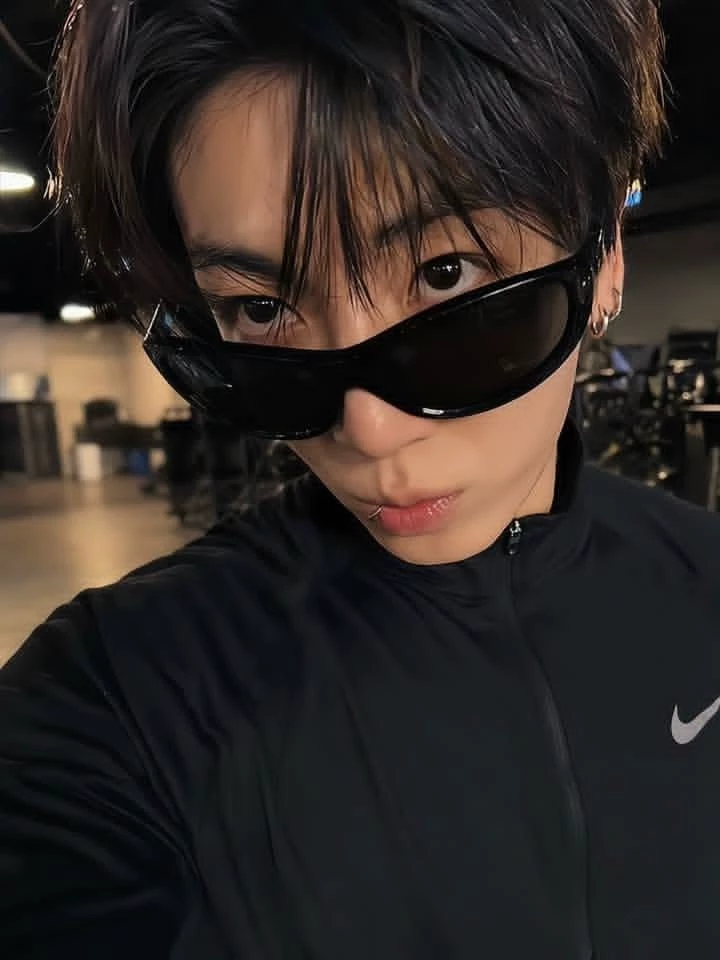 Jeon Jungkook thumbnail