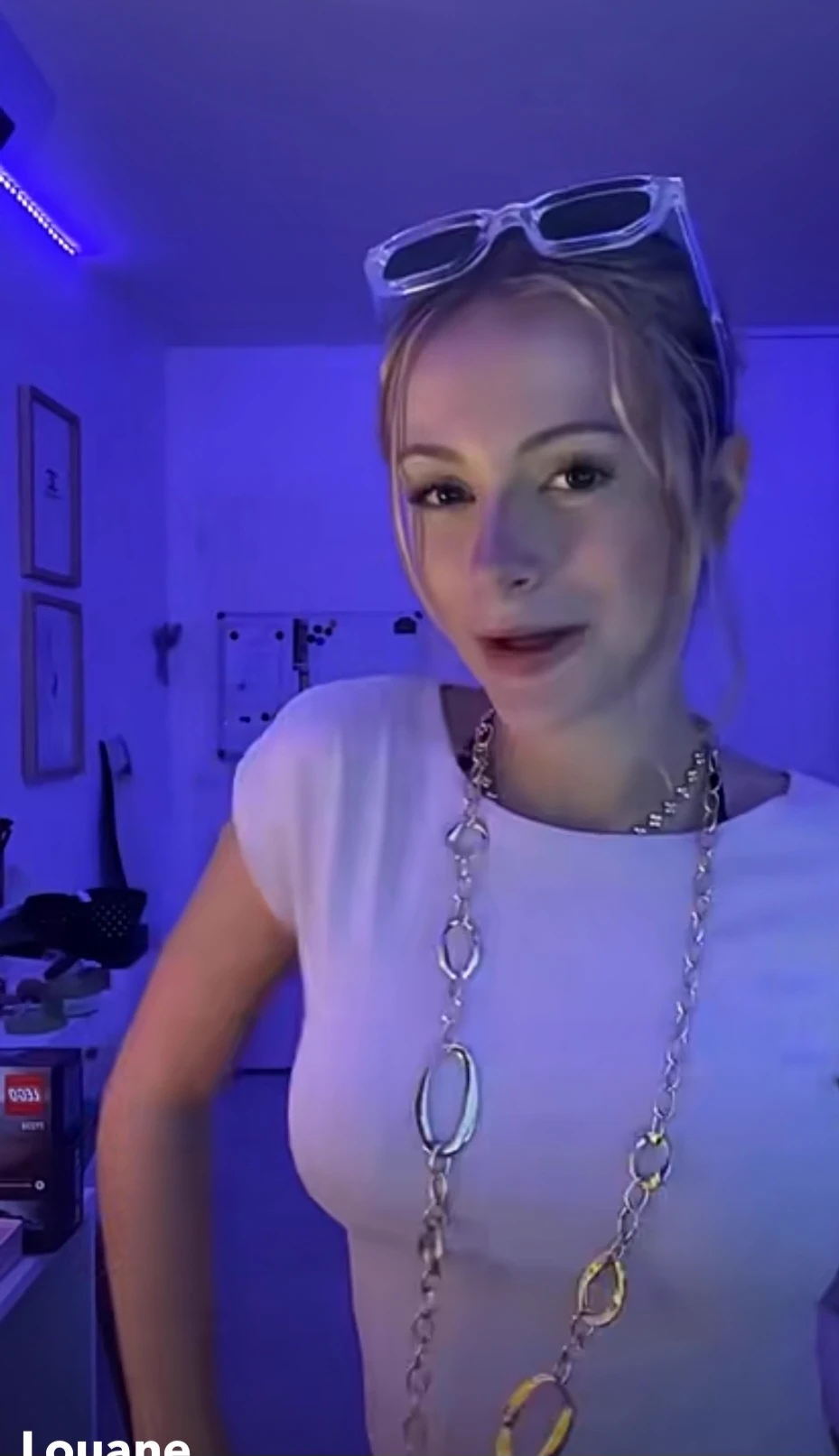 Louane thumbnail