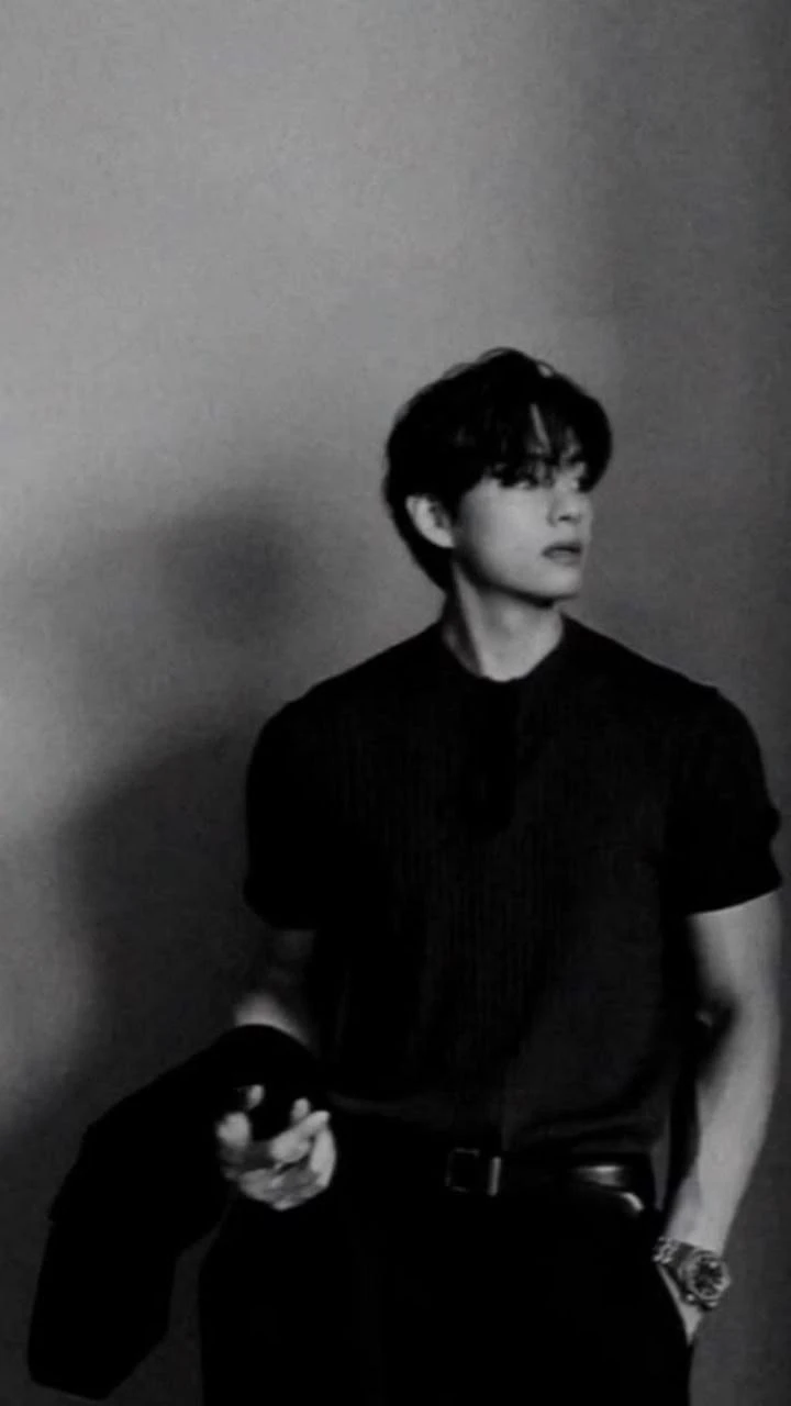 Kim Taehyung thumbnail
