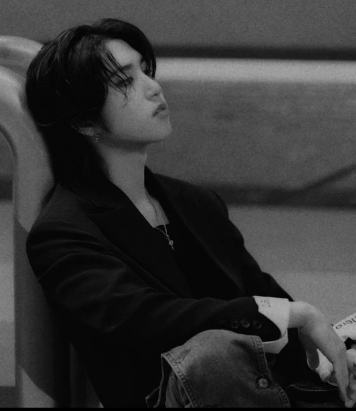 Han Jisung: He fell in love when everything was a lie thumbnail