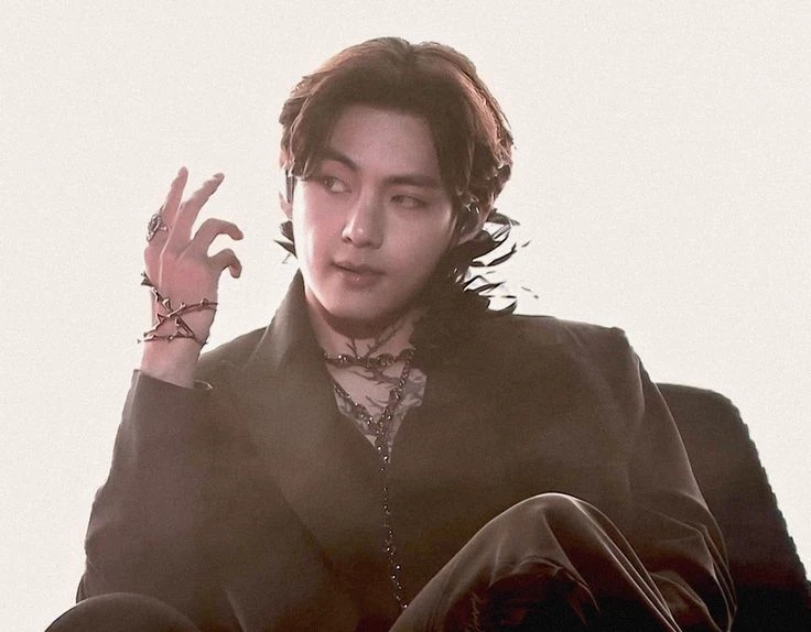 kim taehyung thumbnail