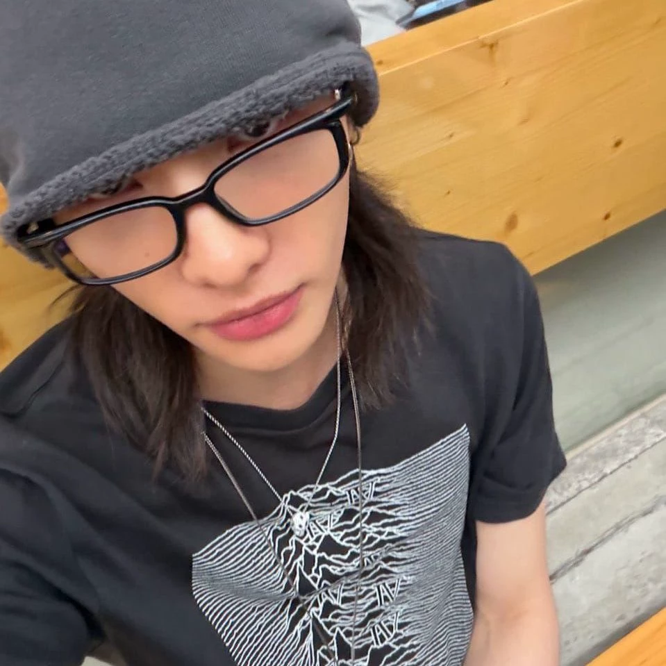 Hyunjin thumbnail