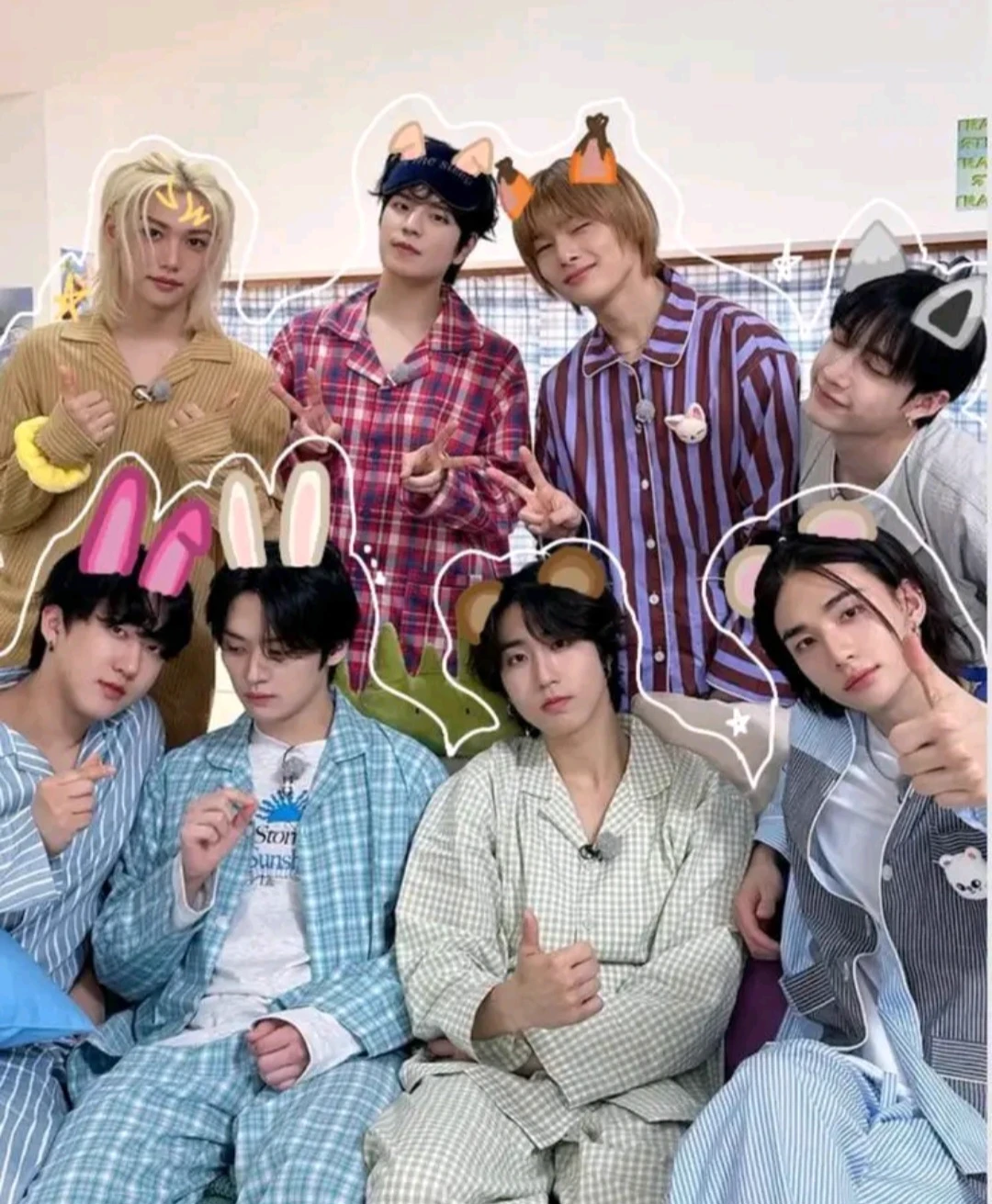straykids sleep over with a pick me named lexie thumbnail