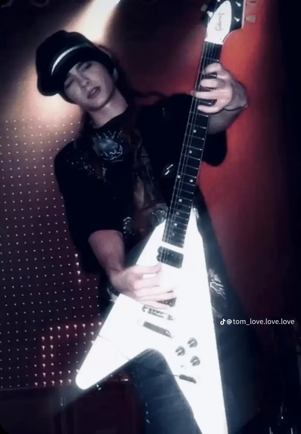 Tom Kaulitz thumbnail