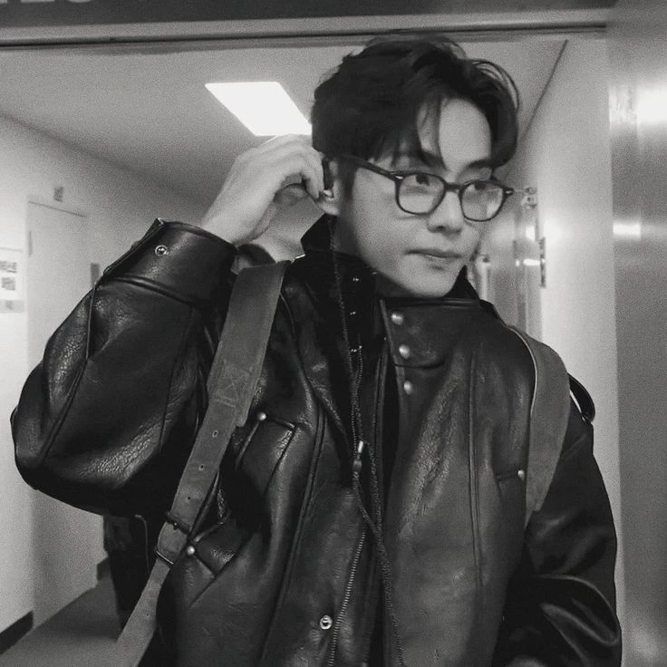 Taehyung thumbnail