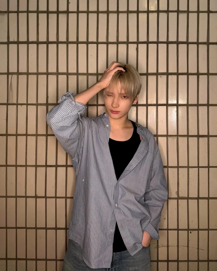 Hueningkai thumbnail
