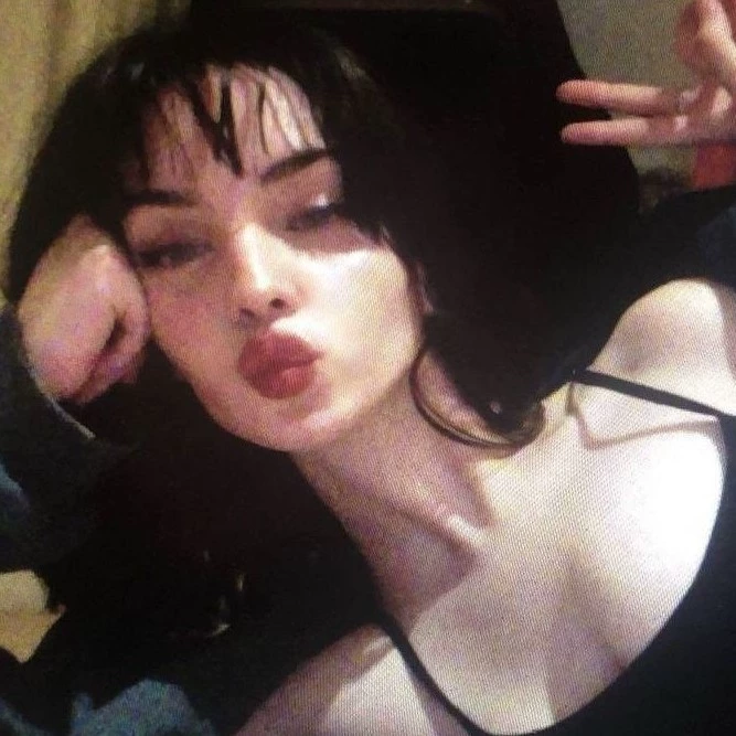 Mia 🎗