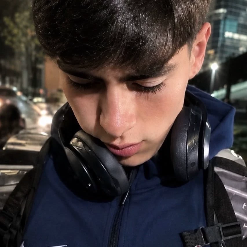 Armando González  thumbnail
