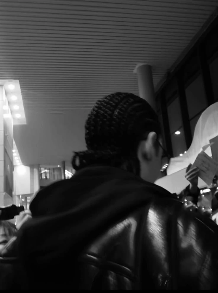 Tom Kaulitz thumbnail