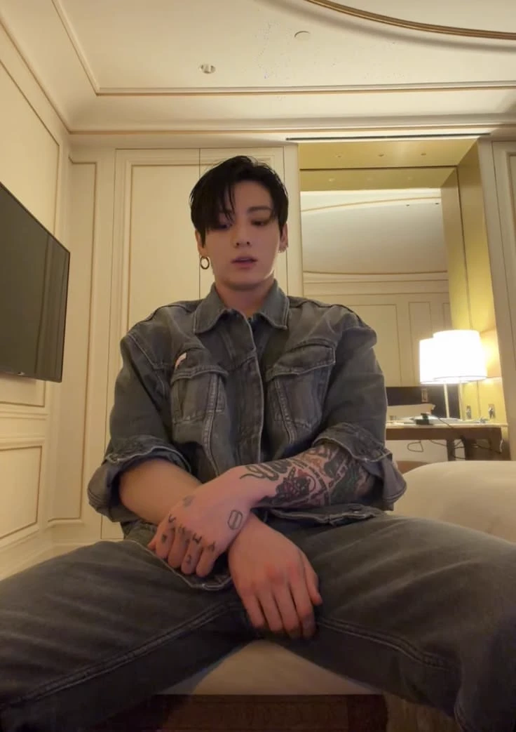 Jungkook thumbnail